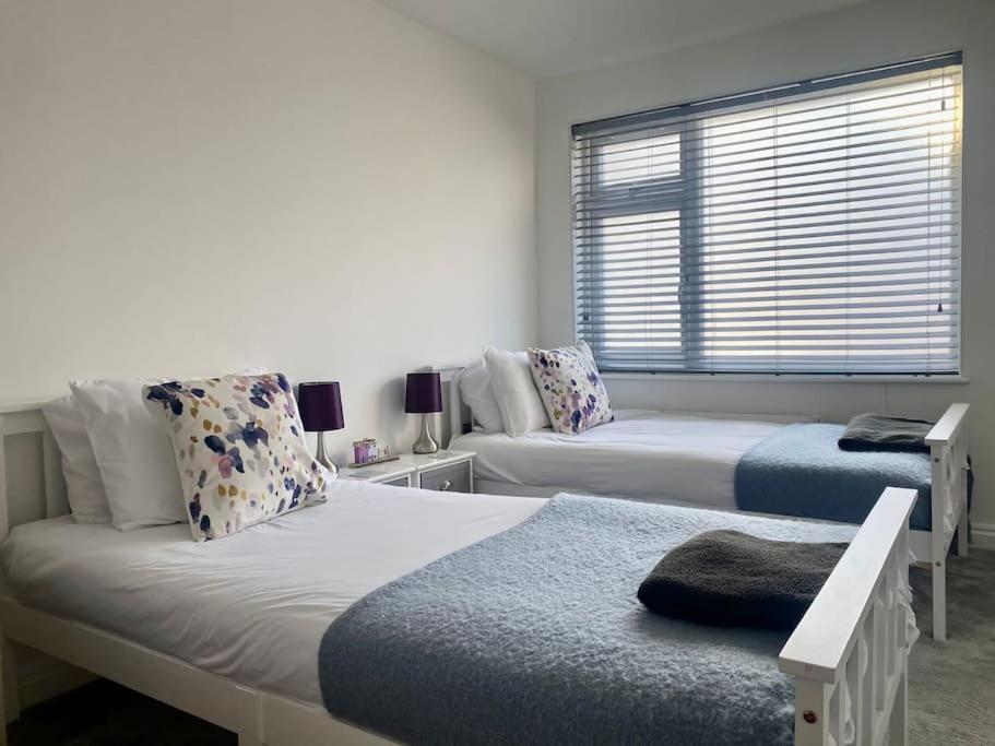 The Emslie Road Beach Flat 法尔茅斯 外观 照片